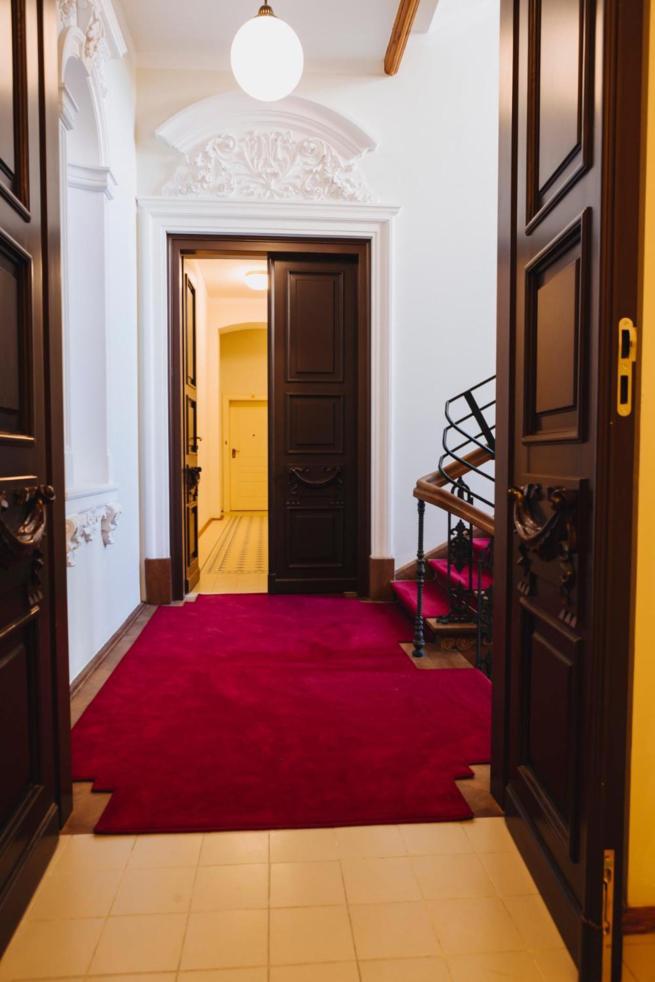 French Touch: Romantyczny Apartament W Kamienicy Varsavia Esterno foto