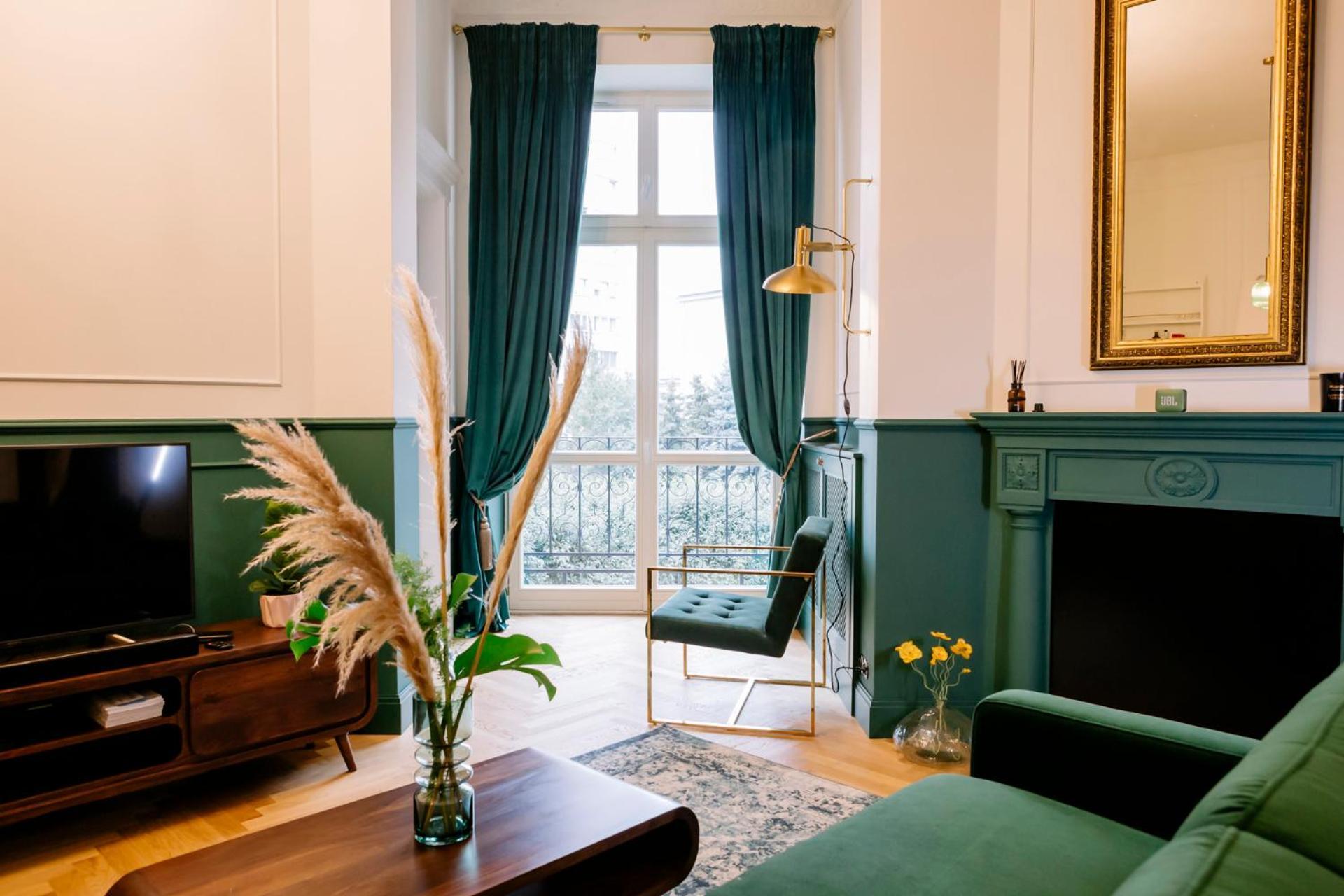 French Touch: Romantyczny Apartament W Kamienicy Varsavia Esterno foto